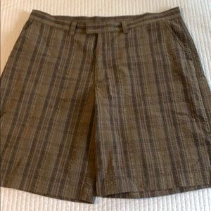 Patagonia brown madras shorts size 36